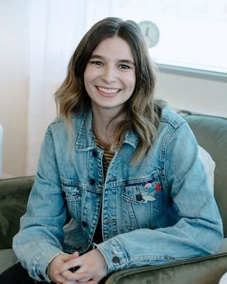 Paige Cahill profile image